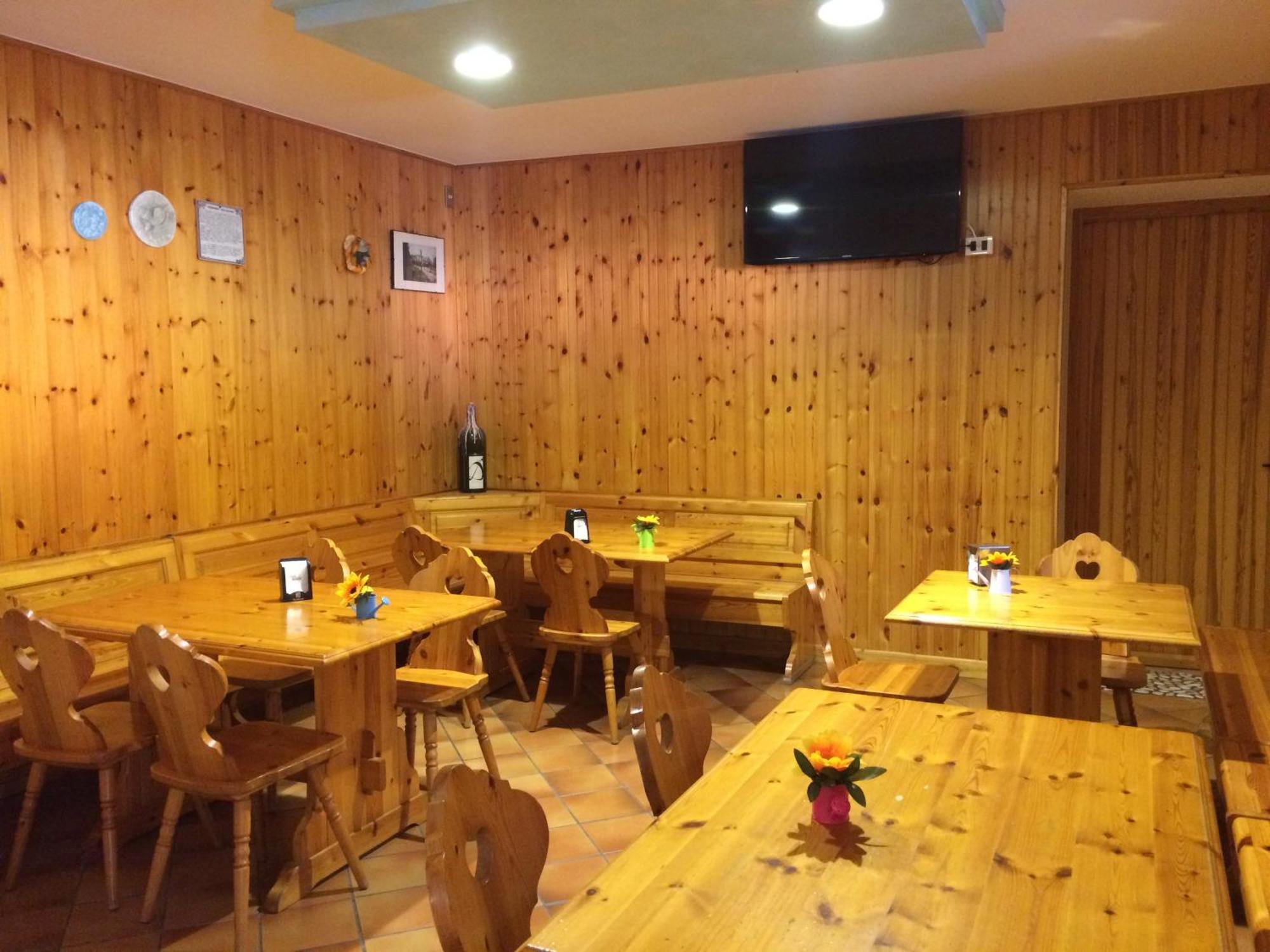 Hotel Edelweiss San Zeno di Montagna Eksteriør billede